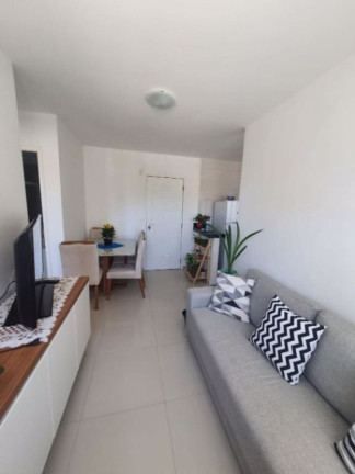 Imagem Apartamento com 2 Quartos à Venda, 40 m² em Estrada Do Coco - Camaçari Imagem Apartamento com 2 Quartos à Venda, 40 m² em Estrada Do Coco - Camaçari