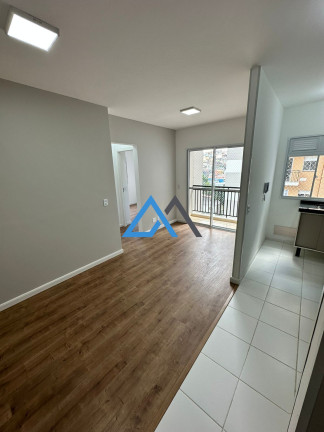 Imagem Apartamento com 2 Quartos para Alugar, 47 m² em Serpa - Caieiras Imagem Apartamento com 2 Quartos para Alugar, 47 m² em Serpa - Caieiras