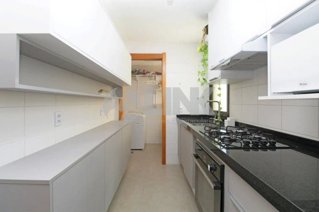 Imagem Apartamento com 3 Quartos à Venda, 87 m² em Passo Da Areia - Porto Alegre Imagem Apartamento com 3 Quartos à Venda, 87 m² em Passo Da Areia - Porto Alegre