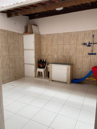 Imagem Casa com 3 Quartos à Venda, 230 m² em Farolândia - Aracaju Imagem Casa com 3 Quartos à Venda, 230 m² em Farolândia - Aracaju