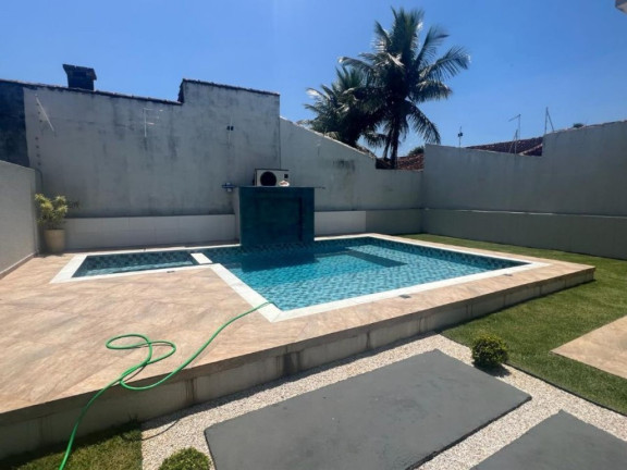 Casa com 3 Quartos à Venda, 122 m² em Tupy - Itanhaem