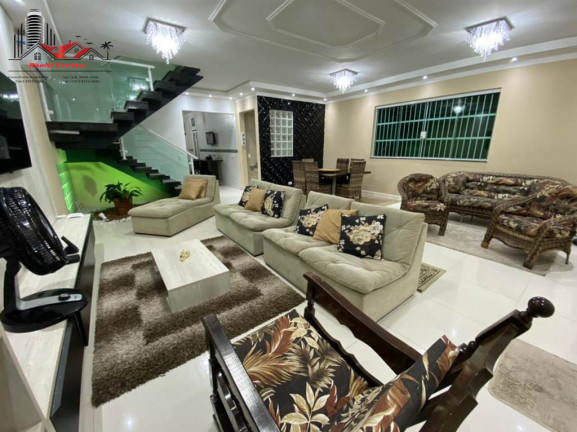 Imagem Casa com 4 Quartos à Venda, em Florida - Praia Grande Imagem Casa com 4 Quartos à Venda, em Florida - Praia Grande