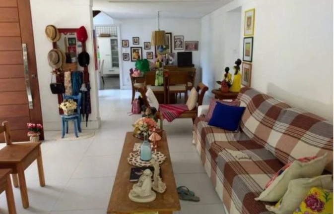Imagem Casa com 5 Quartos à Venda, 237 m² em Jaguaribe - Salvador Imagem Casa com 5 Quartos à Venda, 237 m² em Jaguaribe - Salvador