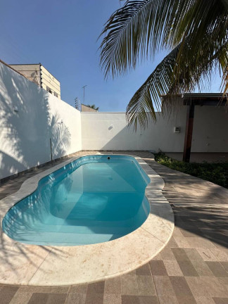 Casa com 3 Quartos à Venda, 360 m² em Santa Cruz - Cuiabá