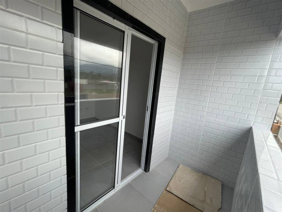 Casa com 2 Quartos à Venda, 70 m² em Esmeralda - Praia Grande