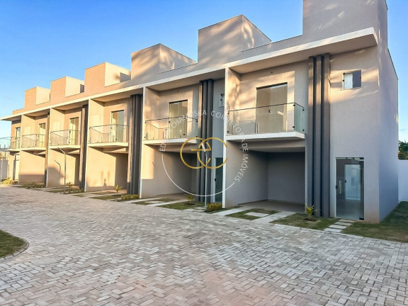 Imagem Casa de Condomínio com 3 Quartos à Venda, 90 m² em Catu De Abrantes - Camaçari