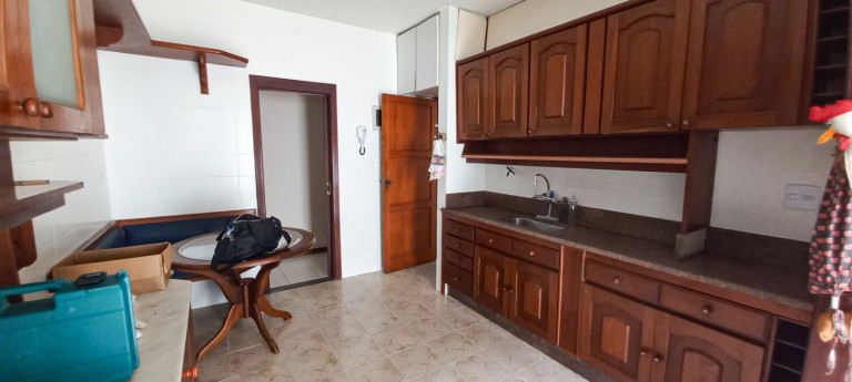 Imagem Casa com 3 Quartos à Venda, 164 m² em Taumaturgo - Teresópolis