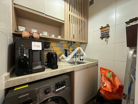 Imagem Apartamento com 2 Quartos à Venda, 70 m² em Gonzaga - Santos