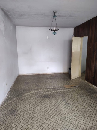 Imagem Sobrado com 5 Quartos à Venda, 380 m² em Centro - Pindamonhangaba