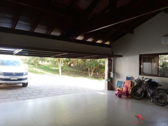 Imagem Casa com 4 Quartos à Venda, 317 m² em Centenário - Torres