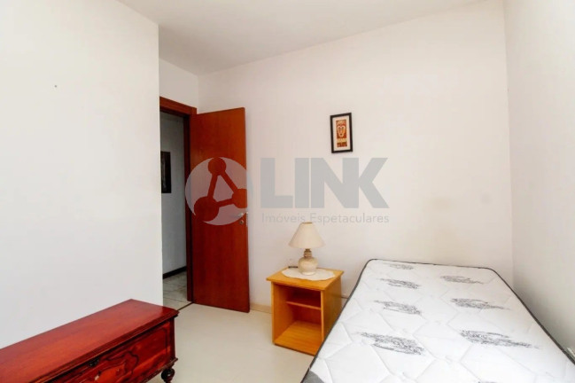 Imagem Apartamento com 3 Quartos à Venda, 70 m² em Cristo Redentor - Porto Alegre Imagem Apartamento com 3 Quartos à Venda, 70 m² em Cristo Redentor - Porto Alegre