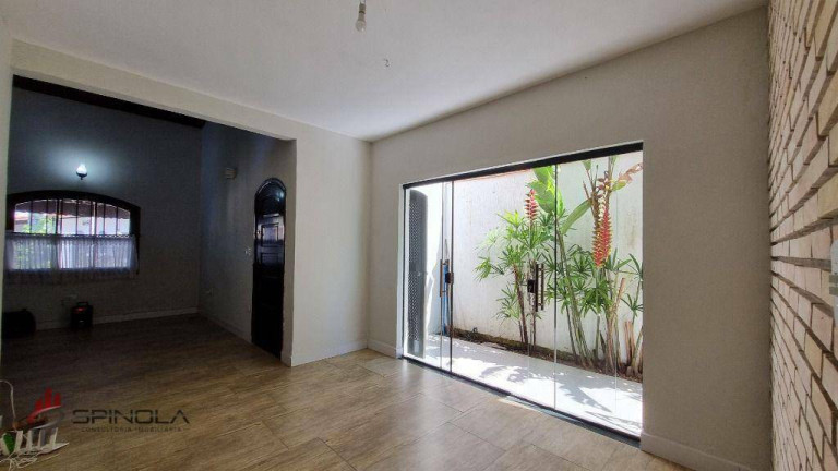 Imagem Casa com 3 Quartos à Venda, 250 m² em Jardim Imperador - Praia Grande Imagem Casa com 3 Quartos à Venda, 250 m² em Jardim Imperador - Praia Grande