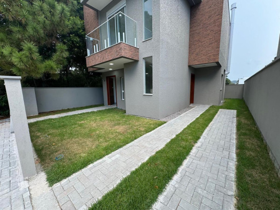 Imagem Casa com 3 Quartos à Venda, 123 m² em São João Do Rio Vermelho - Florianópolis Imagem Casa com 3 Quartos à Venda, 123 m² em São João Do Rio Vermelho - Florianópolis