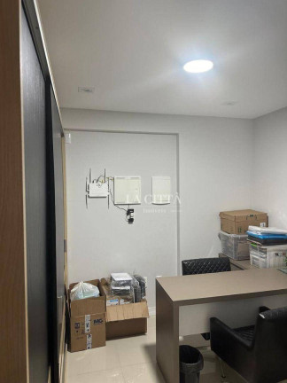Imagem Sala Comercial à Venda, 108 m² em Centro - Itajaí Imagem Sala Comercial à Venda, 108 m² em Centro - Itajaí