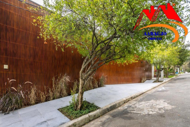 Imagem Casa com 4 Quartos à Venda, 661 m² em Jardim Vitória Régia - São Paulo
