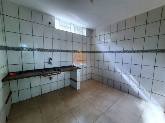 Imagem Casa com 3 Quartos à Venda, 84 m²