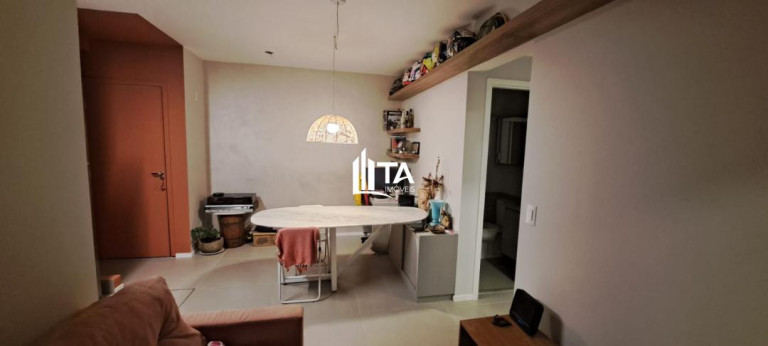 Imagem Imóvel com 2 Quartos à Venda, 57 m² em Centro - Campinas