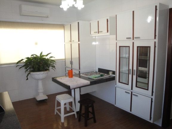 Casa com 3 Quartos à Venda, 490 m² em Vila Santa Luzia - Bauru