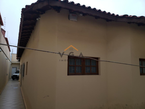 Imagem Casa com 3 Quartos à Venda, 233 m² em Jardim Triana - São Paulo