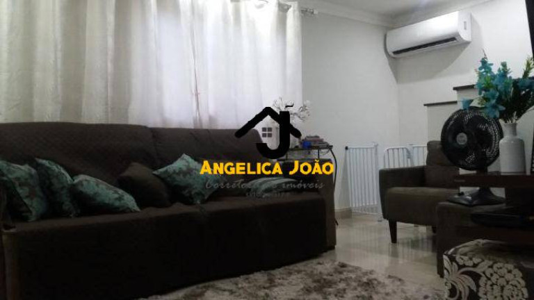 Casa de Condomínio com 2 Quartos à Venda, 75 m² em Vila Margarida - São Vicente