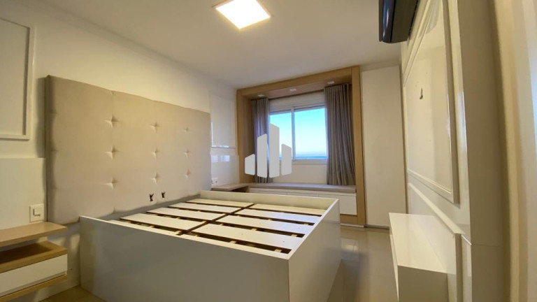 Imagem Cobertura com 3 Quartos à Venda, 200 m² em Predial - Torres