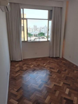 Imagem Apartamento com 2 Quartos à Venda, 60 m² em Copacabana - Rio De Janeiro Imagem Apartamento com 2 Quartos à Venda, 60 m² em Copacabana - Rio De Janeiro