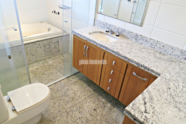 Imagem Apartamento com 3 Quartos à Venda, 220 m² em Morumbi - São Paulo Imagem Apartamento com 3 Quartos à Venda, 220 m² em Morumbi - São Paulo