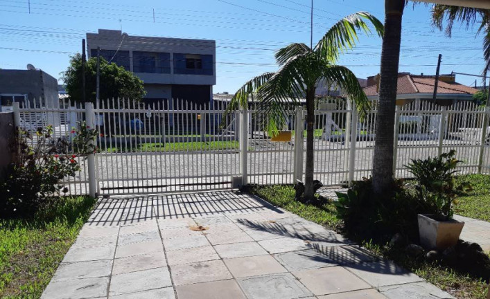 Imagem Apartamento com 2 Quartos à Venda, 90 m² em Centro - Capão Da Canoa