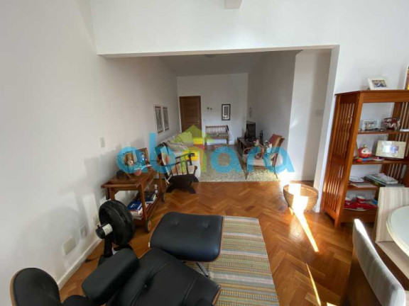 Imagem Apartamento com 3 Quartos à Venda, 110 m² em Copacabana - Rio De Janeiro Imagem Apartamento com 3 Quartos à Venda, 110 m² em Copacabana - Rio De Janeiro