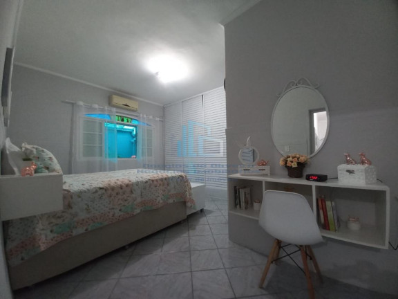Imagem Casa com 2 Quartos à Venda, 88 m² em Sítio Do Campo - Praia Grande
