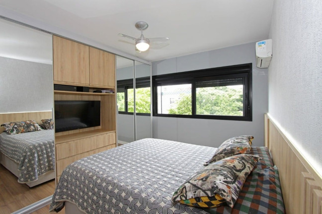 Imagem Apartamento com 3 Quartos à Venda, 101 m² em Menino Deus - Porto Alegre