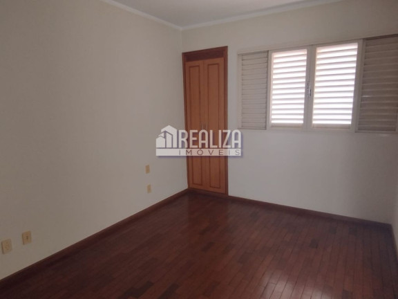 Imagem Apartamento com 4 Quartos à Venda, 140 m² em Bom Retiro - Uberaba Imagem Apartamento com 4 Quartos à Venda, 140 m² em Bom Retiro - Uberaba