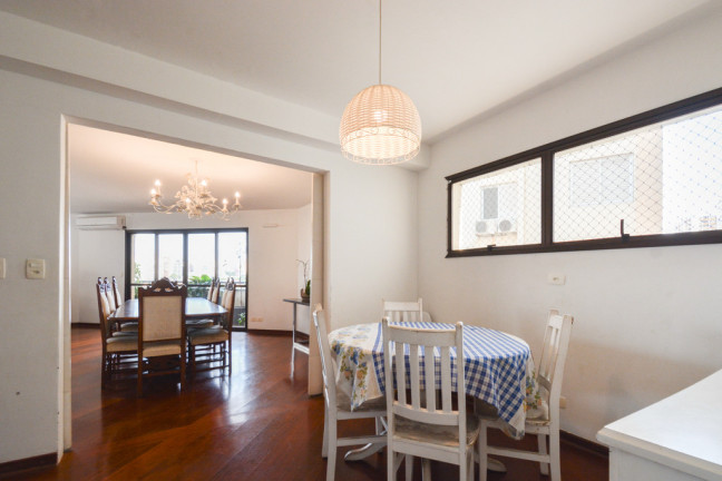 Imagem Apartamento com 4 Quartos à Venda, 379 m² em Pacaembu - São Paulo Imagem Apartamento com 4 Quartos à Venda, 379 m² em Pacaembu - São Paulo
