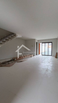 Imagem Casa com 3 Quartos à Venda, 135 m² em Bom Retiro - Joinville Imagem Casa com 3 Quartos à Venda, 135 m² em Bom Retiro - Joinville