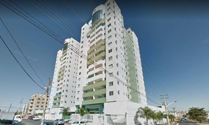 Apartamento com 3 Quartos para Alugar, 88 m² em Vila Santa Isabel - Anápolis