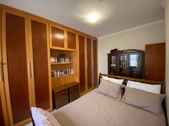 Imagem Casa com 3 Quartos à Venda, 360 m² em Jardim Estoril - Bauru