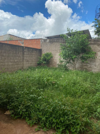 Imagem Casa com 2 Quartos à Venda, 68 m² em Setor Nossa Senhora Da Saúde - Itumbiara Imagem Casa com 2 Quartos à Venda, 68 m² em Setor Nossa Senhora Da Saúde - Itumbiara
