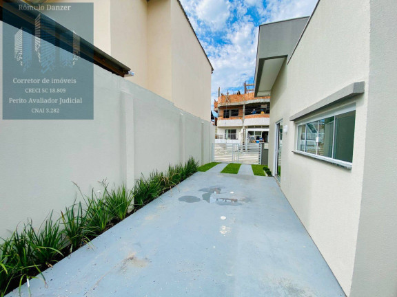 Imagem Casa com 2 Quartos à Venda, 180 m² em Ingleses Do Rio Vermelho - Florianópolis Imagem Casa com 2 Quartos à Venda, 180 m² em Ingleses Do Rio Vermelho - Florianópolis