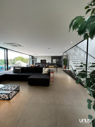 Imagem Casa de Condomínio com 3 Quartos à Venda, 510 m² em Cacupé - Florianópolis