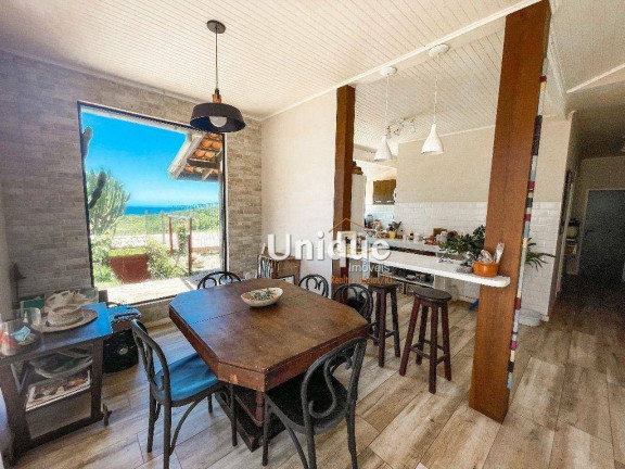 Imagem Casa com 3 Quartos à Venda, 180 m² em Ferradura - Armação Dos Búzios