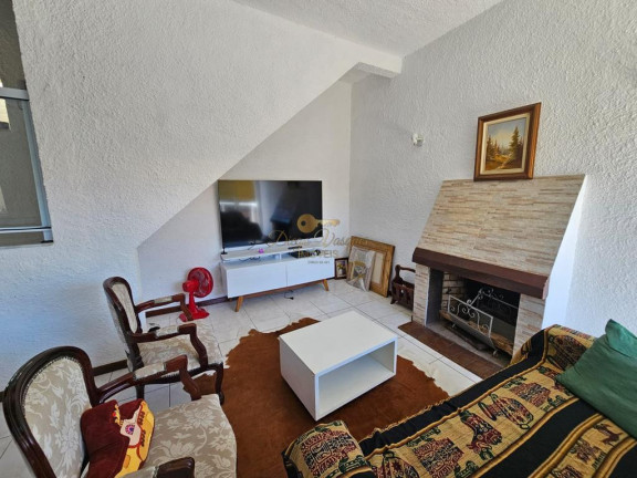 Imagem Casa com 3 Quartos à Venda, 140 m² em Iucas - Teresópolis Imagem Casa com 3 Quartos à Venda, 140 m² em Iucas - Teresópolis