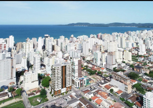 Imagem Apartamento com 3 Quartos à Venda, 131 m² em Meia Praia - Itapema