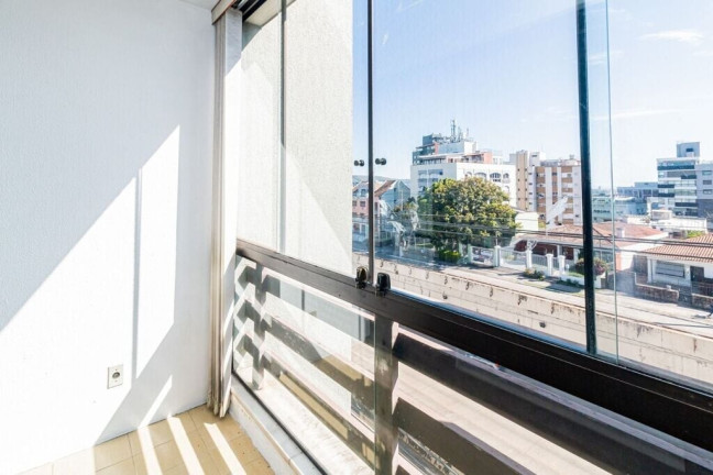Imagem Apartamento com 3 Quartos à Venda, 110 m² em Três Figueiras - Porto Alegre