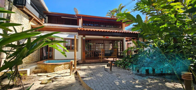 Casa com 3 Quartos à Venda, 200 m² em Barra Do Una - São Sebastião