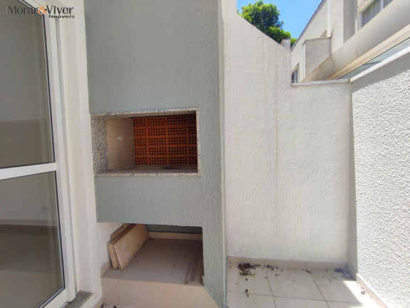 Imagem Casa com 3 Quartos à Venda, 109 m² em Uberaba - Curitiba
