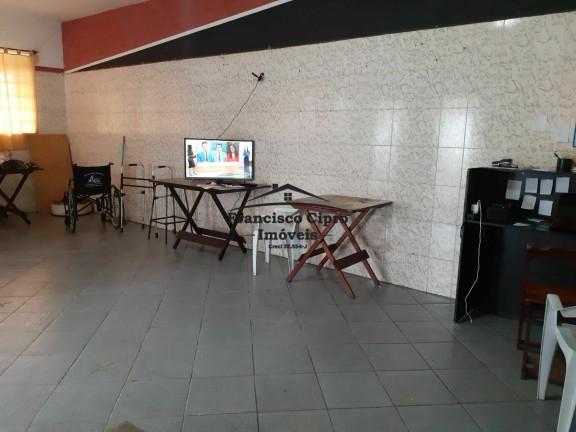 Imagem Casa com 3 Quartos à Venda, 300 m² em São Dimas - Guaratinguetá Imagem Casa com 3 Quartos à Venda, 300 m² em São Dimas - Guaratinguetá