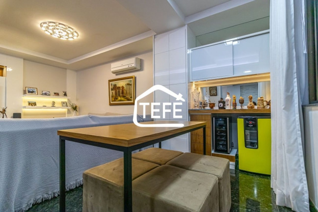 Imagem Apartamento com 3 Quartos à Venda, 182 m² em Copacabana - Rio De Janeiro