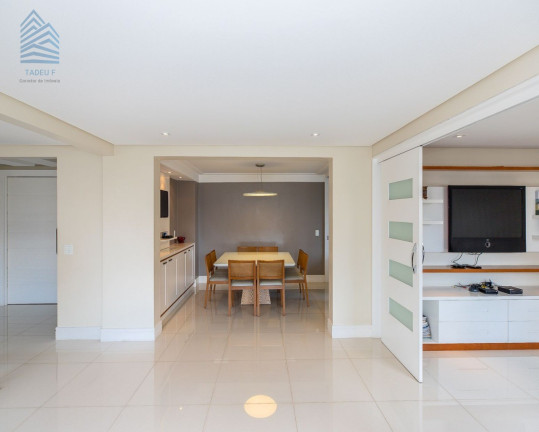 Imagem Imóvel com 4 Quartos à Venda, 196 m² em Moema - São Paulo