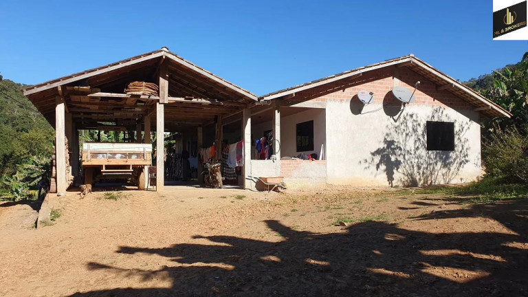 Imagem Imóvel com 3 Quartos à Venda, 121.000 m² em Colônia Castelhanos - São José Dos Pinhais