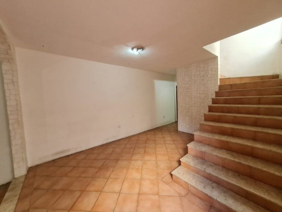 Imagem Casa com 4 Quartos à Venda ou Locação, 130 m² em Bela Aliança - São Paulo Imagem Casa com 4 Quartos à Venda ou Locação, 130 m² em Bela Aliança - São Paulo